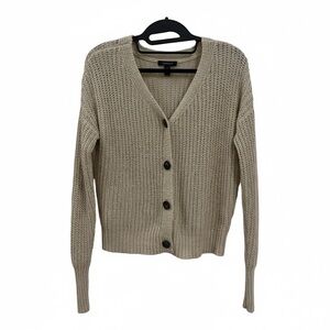 Moon & Madison Cream Knit V-Neck Sweater